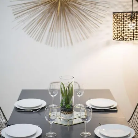 Апартаменты Cosy Apartment- 6p- Folies Bergeres *