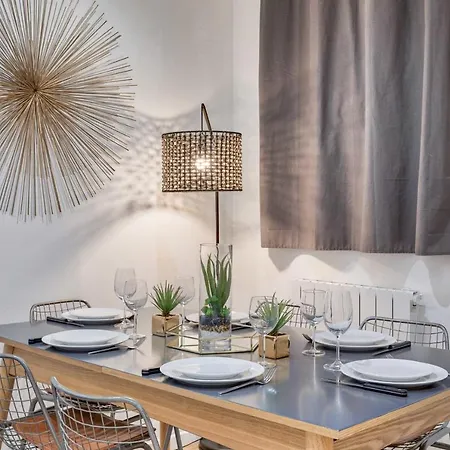 Cosy Apartment- 6p- Folies Bergeres Апартаменты