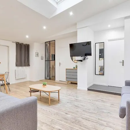Апартаменты Cosy Apartment- 6p- Folies Bergeres *
