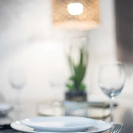 Cosy Apartment- 6p- Folies Bergeres * Париж